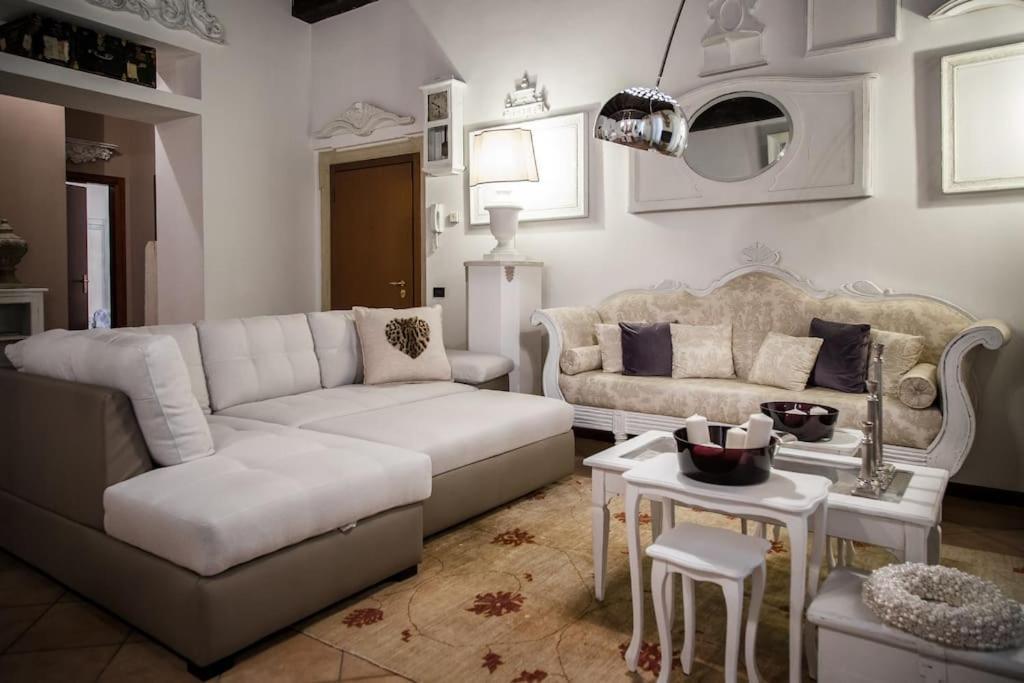 Piazza Erbe Luxury Apartment Verona Dış mekan fotoğraf